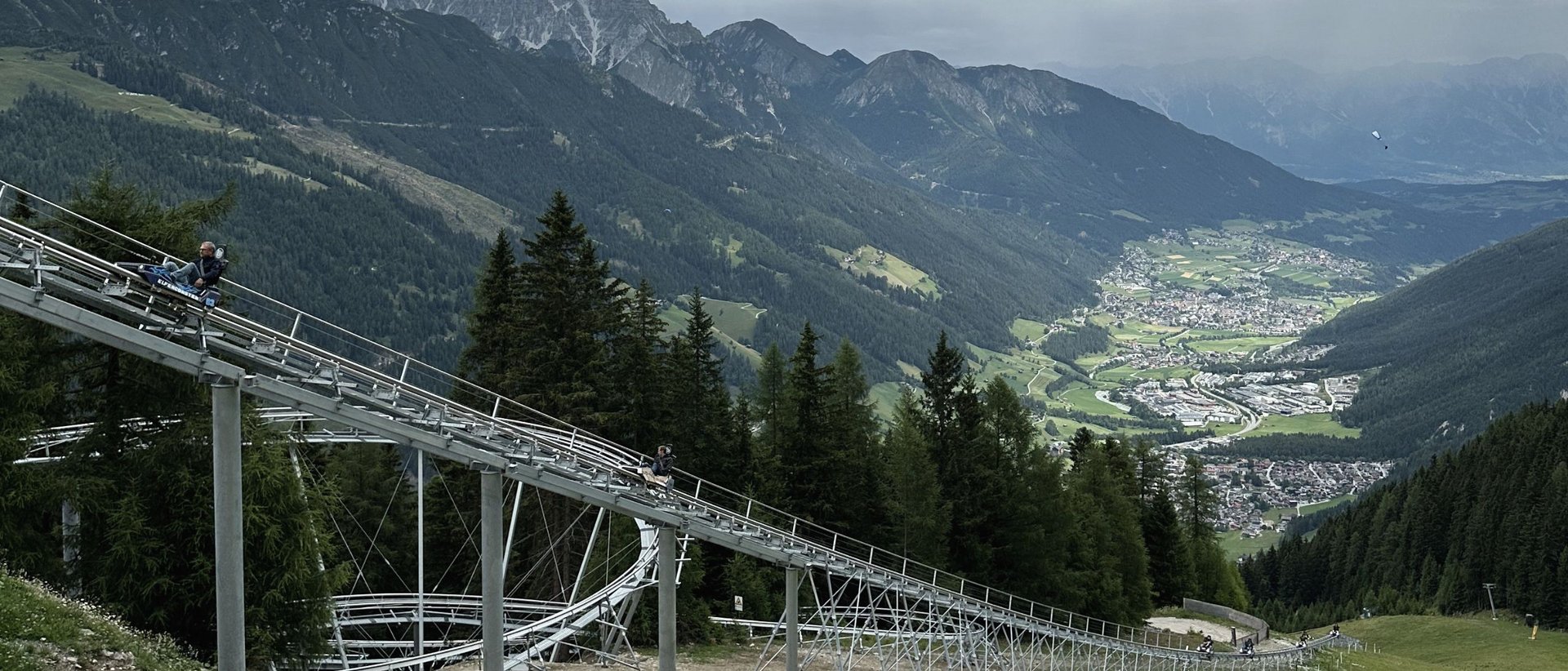 Elfercoaster im Stubaital: Unser Test und warum sich eine Fahrt absolut lohnt Elfercoaster im Stubaital: Unser Test und warum sich eine Fahrt absolut lohnt